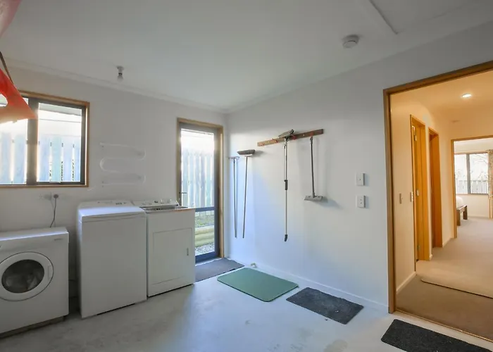 Mountain Views From Meadowstone Holiday home Wanaka