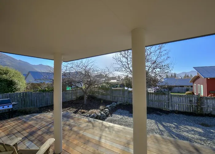 Holiday home Mountain Views From Meadowstone *